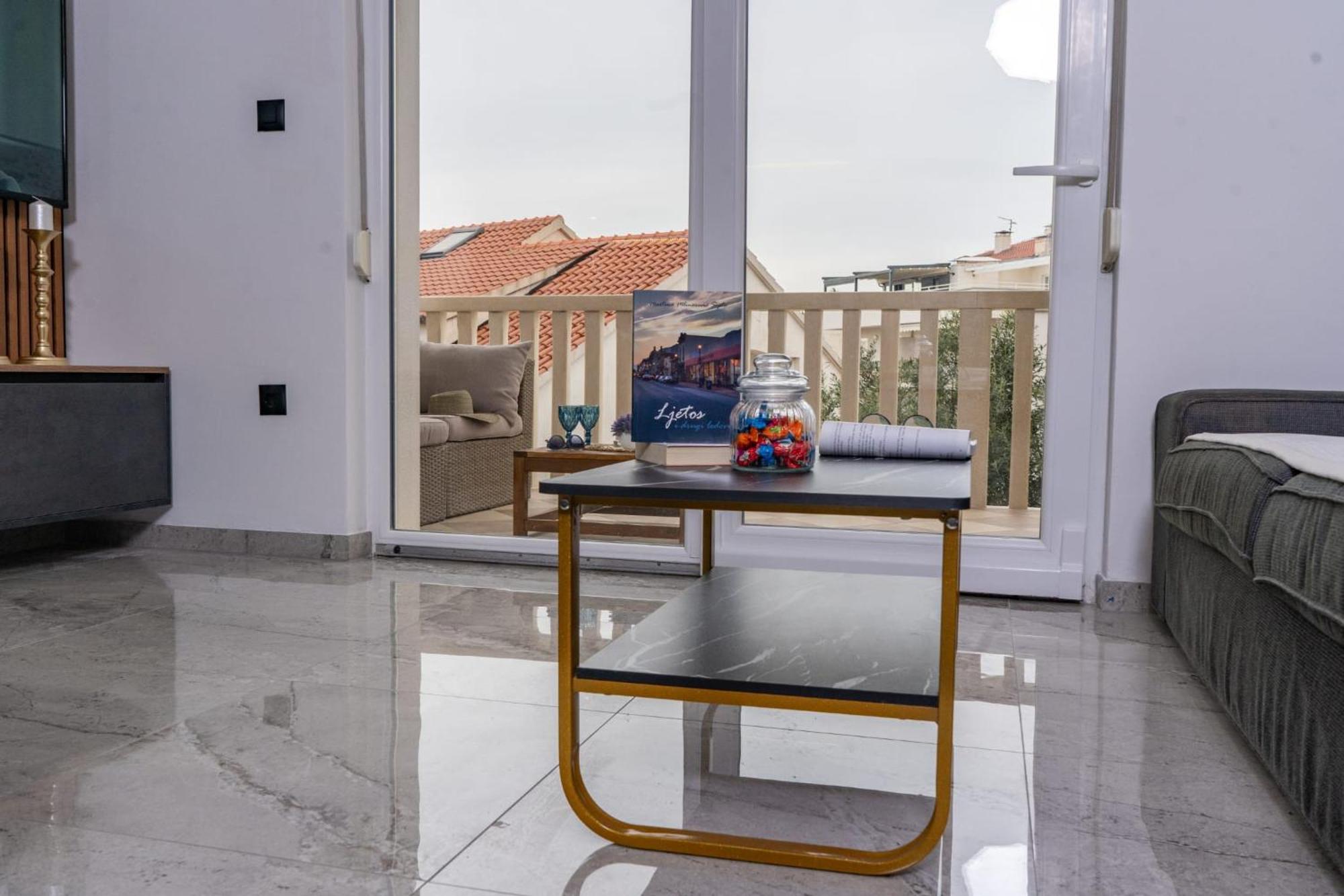 Apartments Bubalo Hvar Town Quarto foto